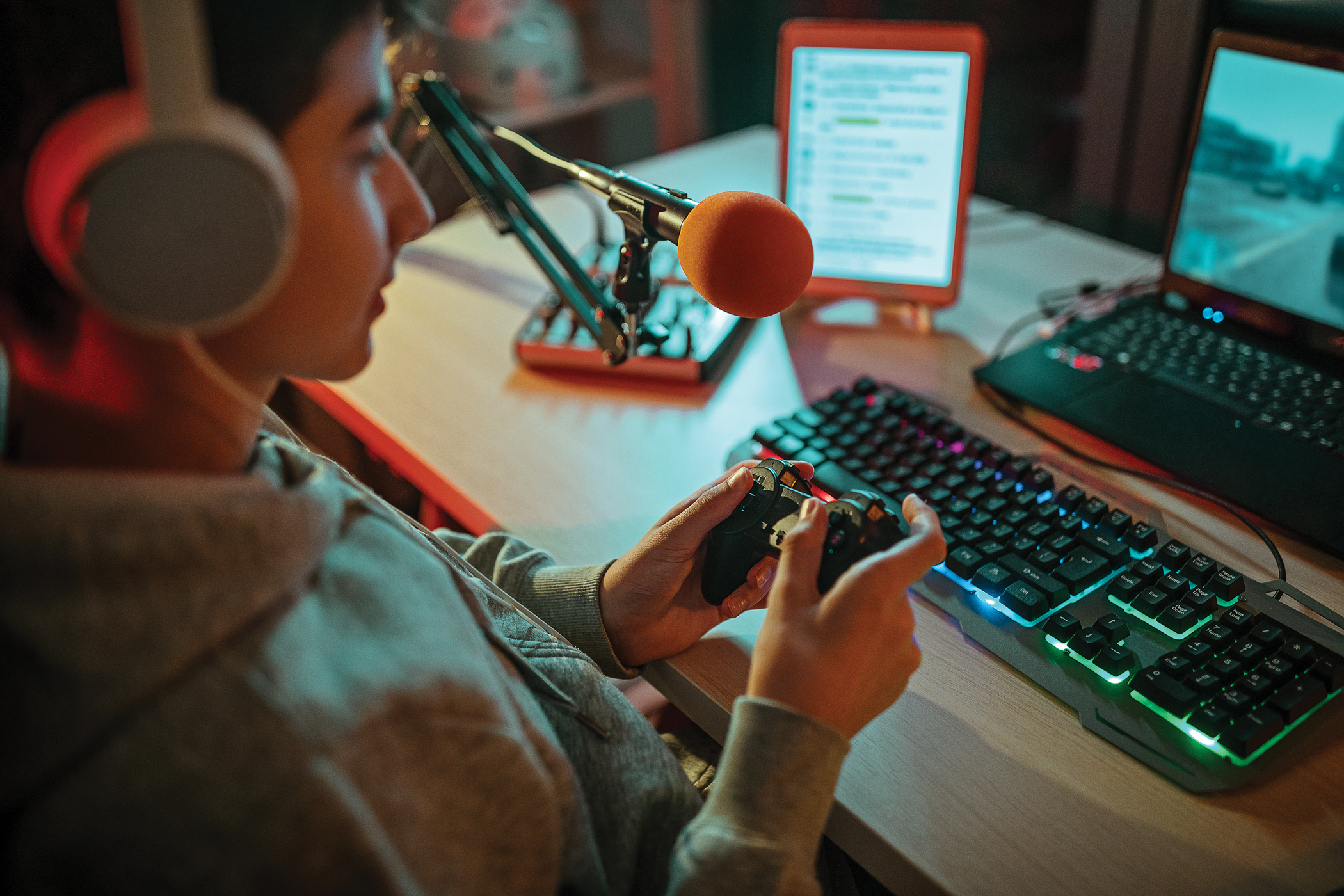 Strengthen Your Competitive Gameplay with R6 Recoil No Script